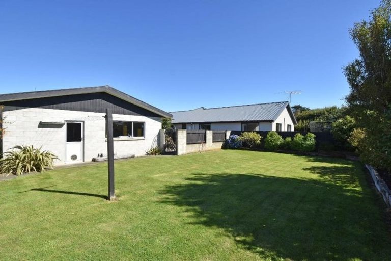 Photo of property in 133 Cunningham Crescent, Grasmere, Invercargill, 9810