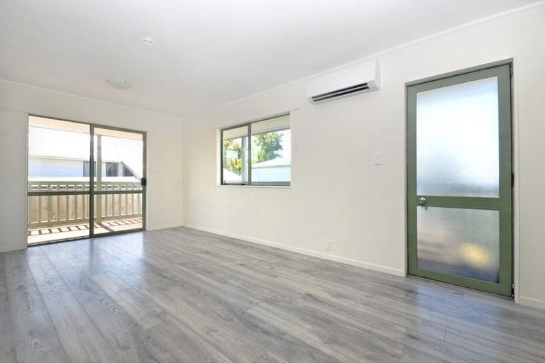 Photo of property in 15 Kowhai Avenue, Kaiaua, Pokeno, 2473