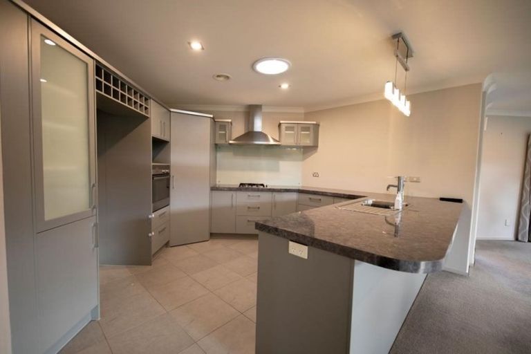 Photo of property in 119 Kirton Drive, Riverstone Terraces, Upper Hutt, 5018