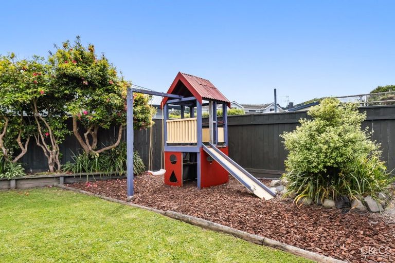 Photo of property in 64 Garden Road, Avalon, Lower Hutt, 5011