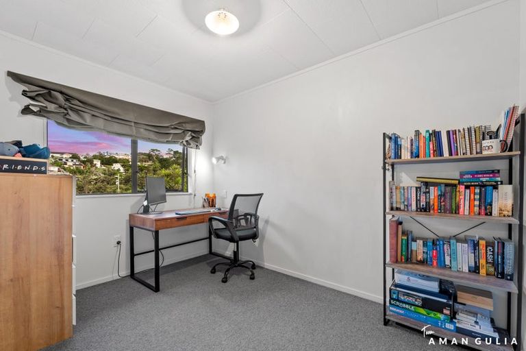 Photo of property in 2/30 Seymour Road, Sunnyvale, Auckland, 0612