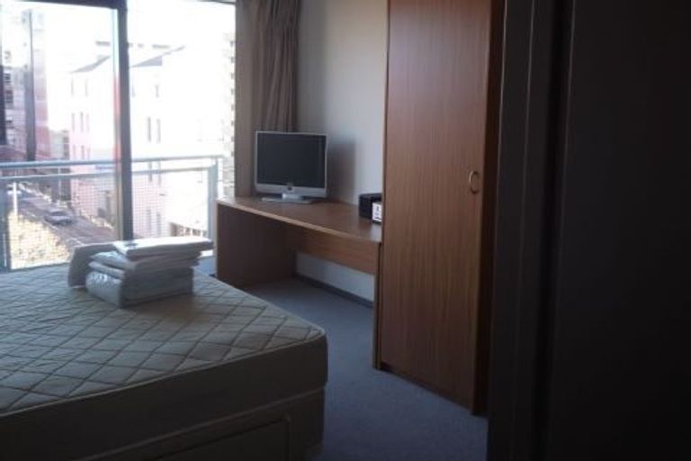 Photo of property in Dual Apartments, 108/142 Vivian Street, Te Aro, Wellington, 6011