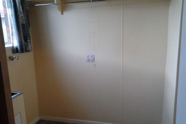 Photo of property in 3 Edwards Place, Terrace End, Palmerston North, 4410