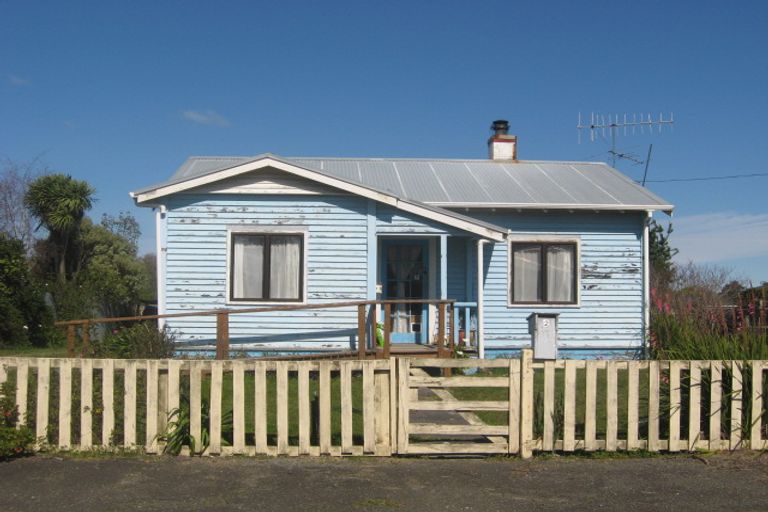 Photo of property in 2 Mackley Street, Wairoa, 4108