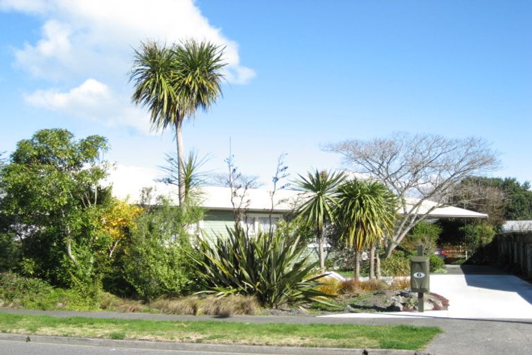 Photo of property in 6 Henley Crescent, Pirimai, Napier, 4112