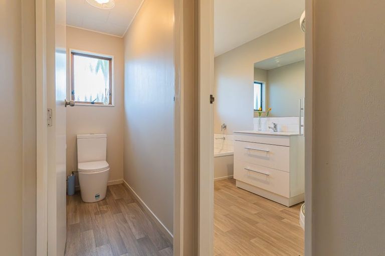 Photo of property in 6 Lomond Place, Tamatea, Napier, 4112