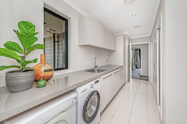 Photo of property in 1 Brinsworth Avenue, West Melton, 7618