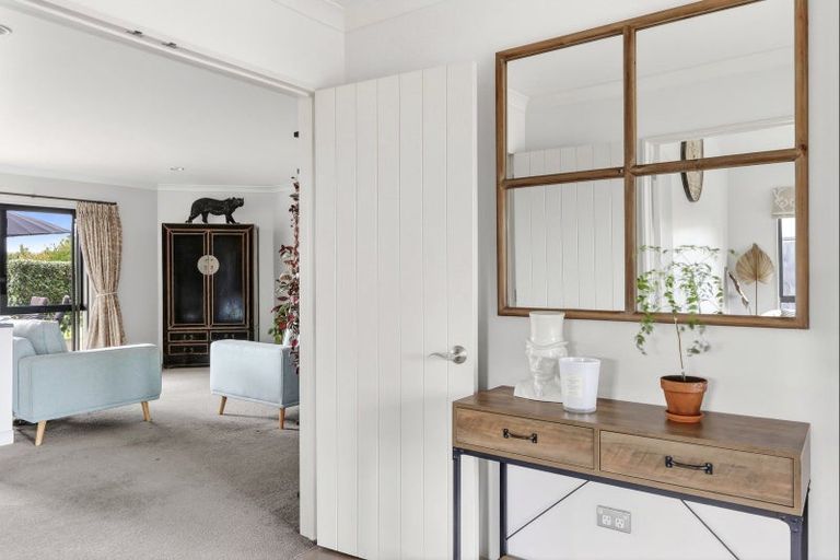 Photo of property in 65 Oaklands Drive, Cambridge, 3434