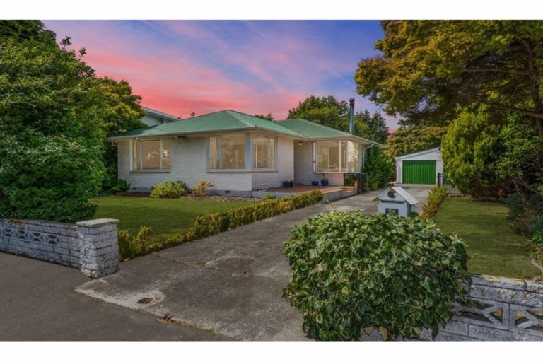 Photo of property in 52 Farrington Avenue, Bishopdale, Christchurch, 8053