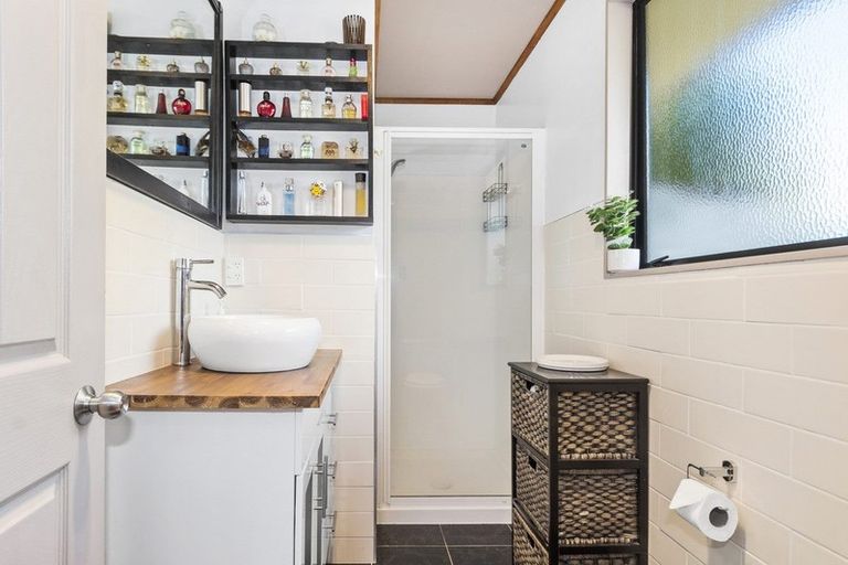 Photo of property in 42 Katerini Grove, Papamoa Beach, Papamoa, 3118