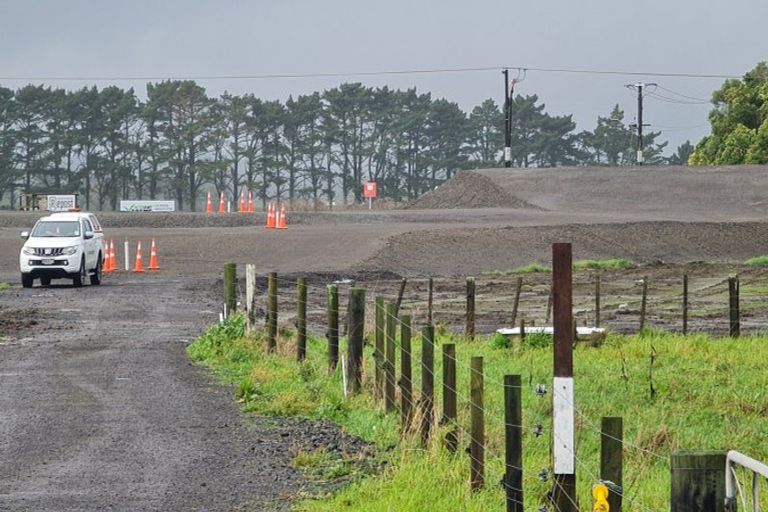 Photo of property in 32 Airport Drive, Bell Block, New Plymouth, 4373