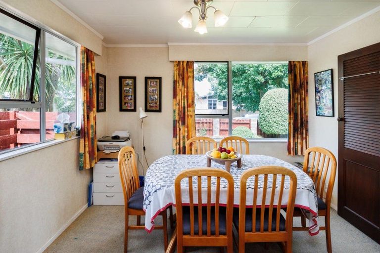 Photo of property in 26 Stillwater Place, Westbrook, Palmerston North, 4412
