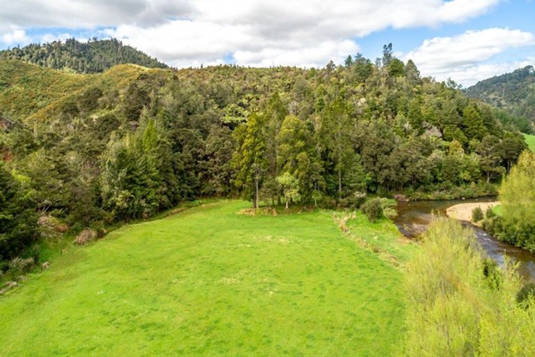 Photo of property in 270 Kaimarama Road, Kaimarama, Whitianga, 3591