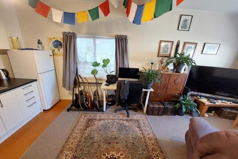 Photo of property in 8a/199 Grant Road, Thorndon, Wellington, 6011