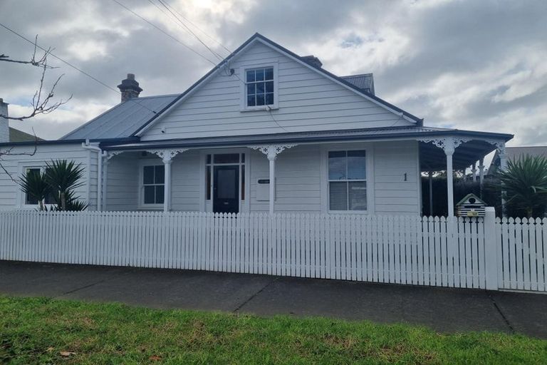 Photo of property in 1 Ethel Street, Sandringham, Auckland, 1025