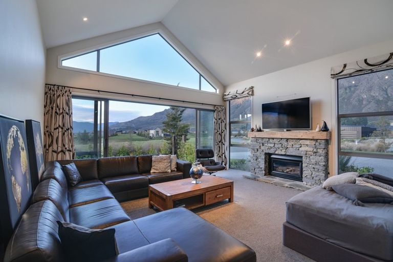 Photo of property in 1 Afton Lane, Jacks Point, Queenstown, 9371