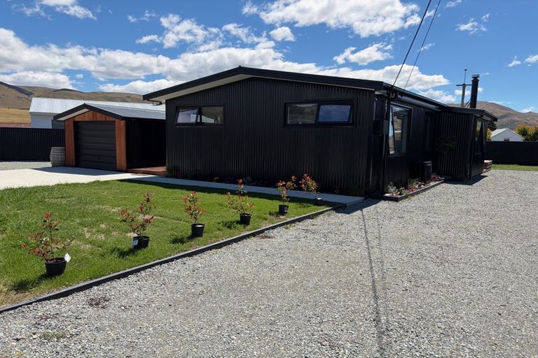 Photo of property in 32 Tasman Road, Otematata, 9412