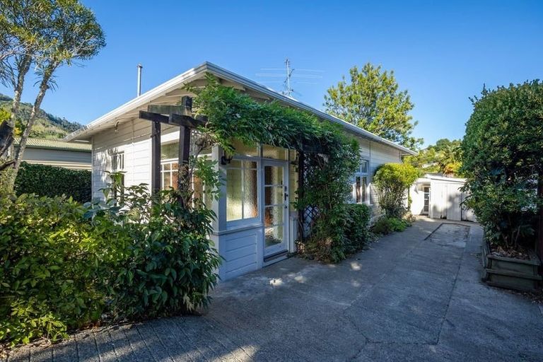 Photo of property in 254 Rutherford Street, Nelson South, Nelson, 7010