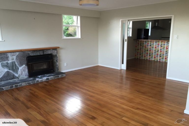 Photo of property in 33 Ahuriri Street, Strathmore Park, Wellington, 6022