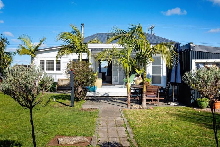Photo of property in 55 Franklin Road, Bay View, Napier, 4104