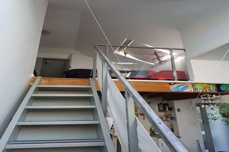 Photo of property in 1/46 Gracefield Avenue, Christchurch Central, Christchurch, 8013