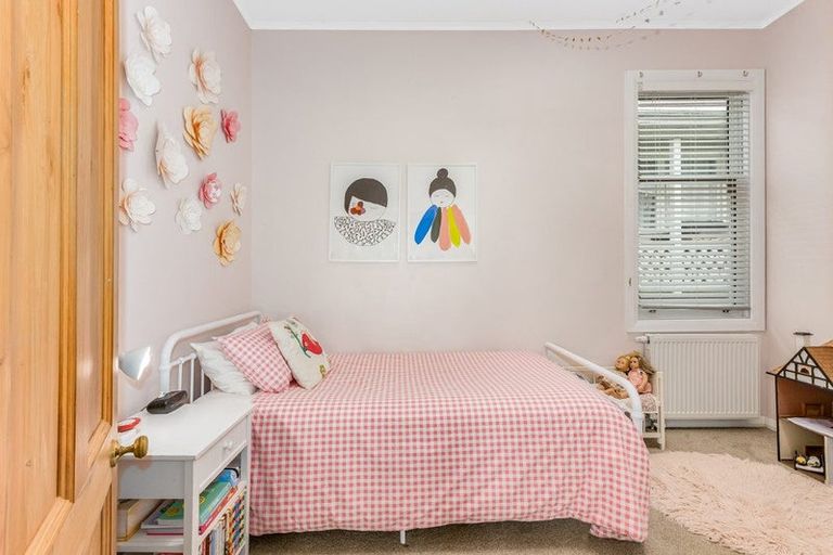 Photo of property in 37 Reuben Avenue, Brooklyn, Wellington, 6021