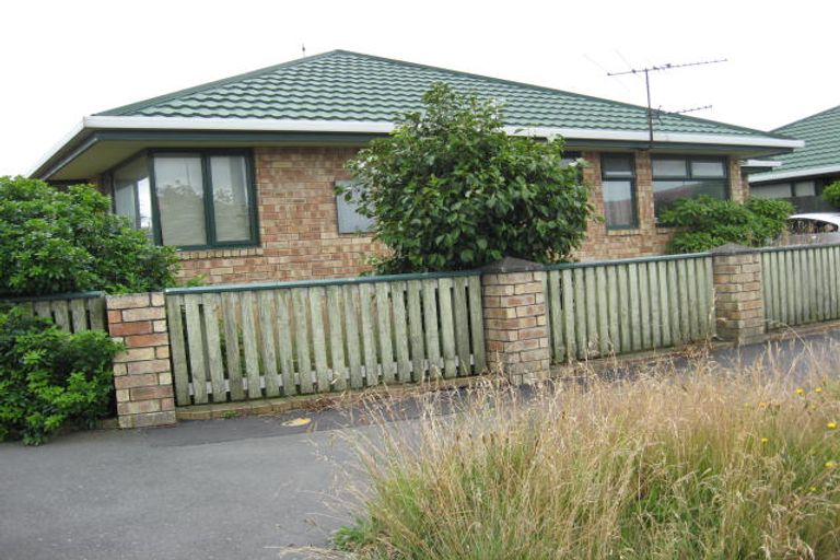 Photo of property in 23 Curletts Road, Upper Riccarton, Christchurch, 8041