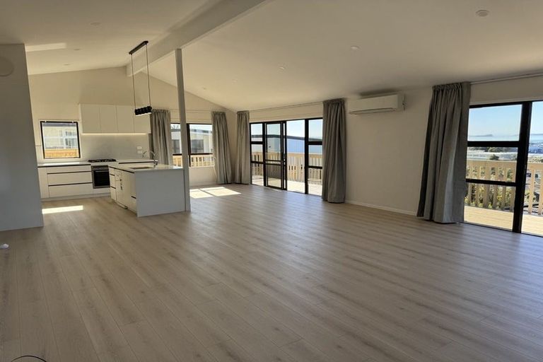 Photo of property in 2/5 Moorgreen Heights, Torbay, Auckland, 0630