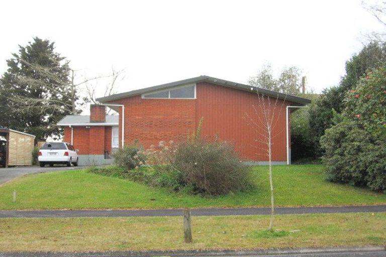 Photo of property in 25 Casper Street, Fairfield, Hamilton, 3214