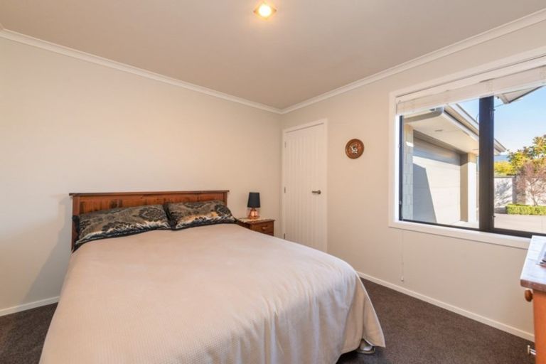 Photo of property in 27 Kitakita Grove, Motueka, 7120