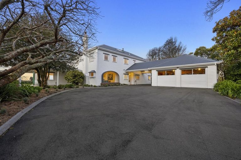 Photo of property in 25 Patterson Road, Hurworth, New Plymouth, 4310