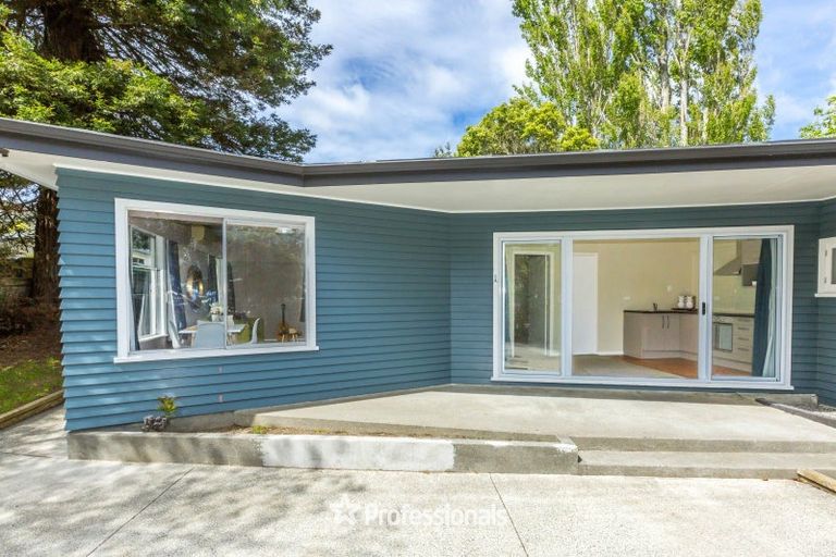 Photo of property in 46 Montgomery Street, Stokes Valley, Lower Hutt, 5019