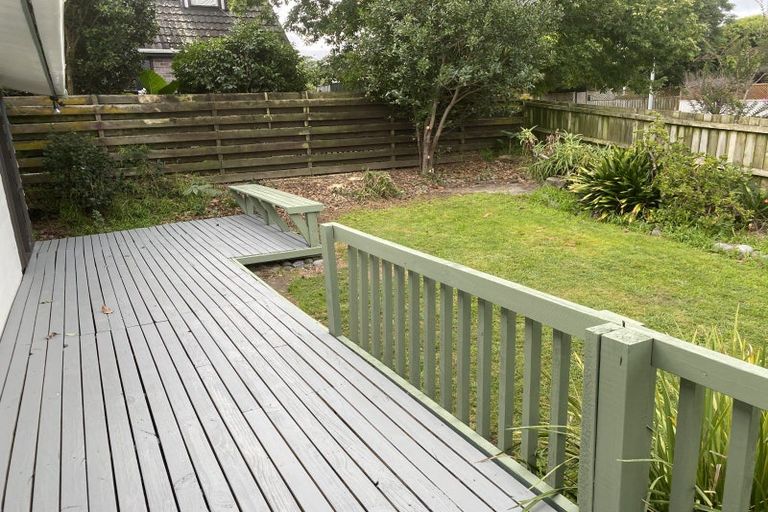Photo of property in 98 Resolution Road, Welcome Bay, Tauranga, 3112