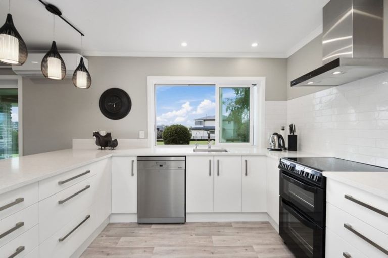 Photo of property in 93 Kahotea Drive, Motuoapa, Turangi, 3382