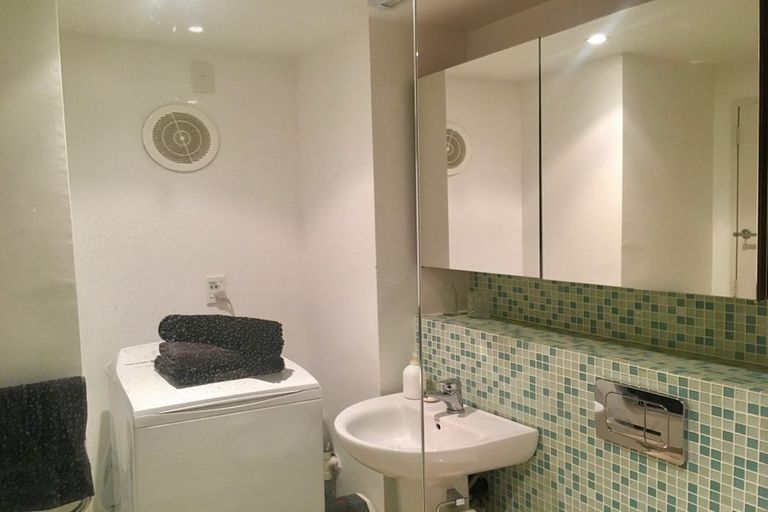 Photo of property in 8 Amherst Place, Cashmere, Christchurch, 8022