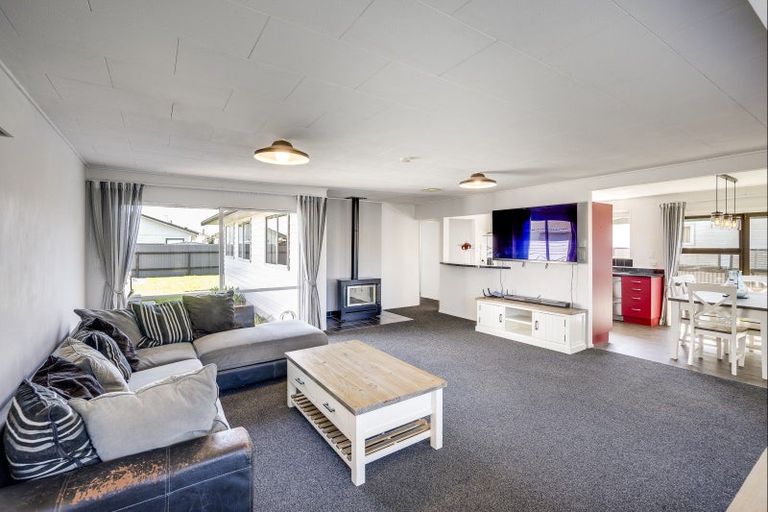 Photo of property in 8 Spriggs Crescent, Greenmeadows, Napier, 4112