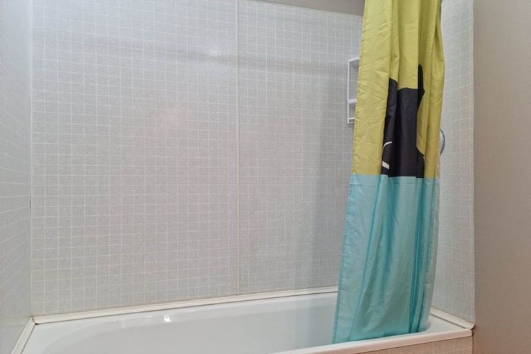 Photo of property in 142 York Road, Huirangi, New Plymouth, 4373