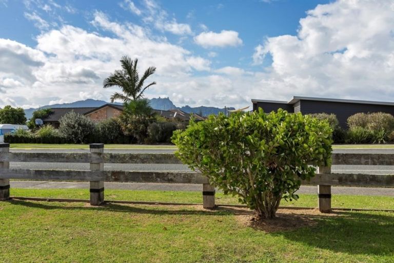 Photo of property in 1 Resolution Place, One Tree Point, 0118