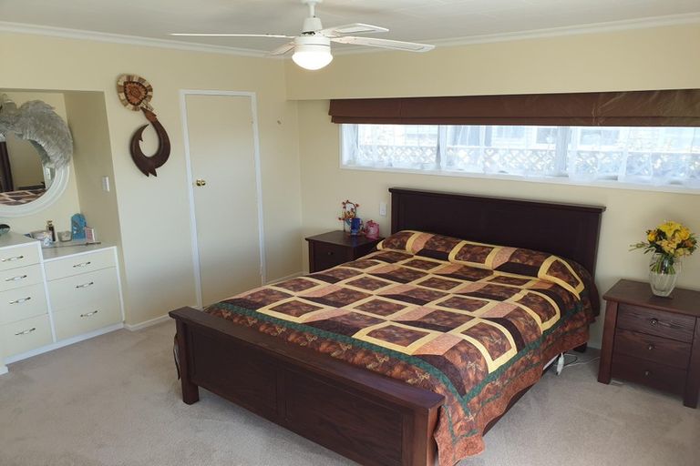 Photo of property in 36 Royston Street, Rosehill, Papakura, 2113