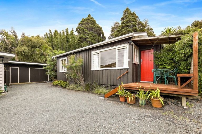 Photo of property in 19 Spray Crescent, Leigh, 0985