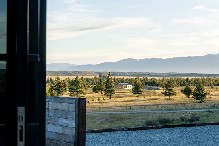 Photo of property in 595 Manuka Terrace, Ben Ohau, Twizel, 7999