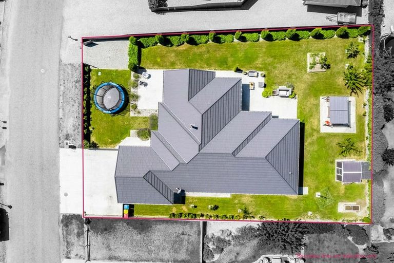 Photo of property in 24 Ethereal Crescent, Mount Pisa, Cromwell, 9383