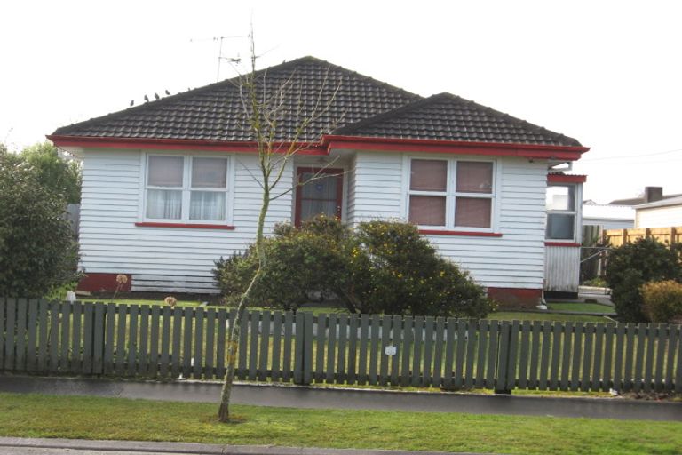 Photo of property in 3 Byron Road, Enderley, Hamilton, 3214