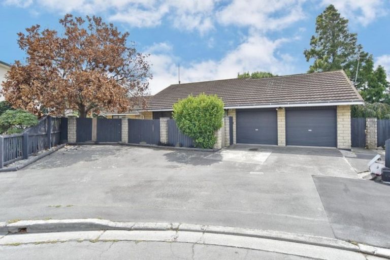 Photo of property in 12 Mayo Place, Belfast, Christchurch, 8051