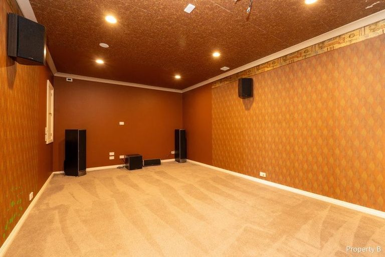 Photo of property in 42 Chester Avenue, Greenhithe, Auckland, 0632