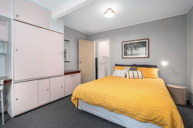 Photo of property in 2 Rondane Place, Tirohanga, Lower Hutt, 5010