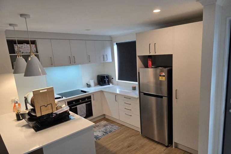 Photo of property in 15b Sealord Place, Manurewa, Auckland, 2102