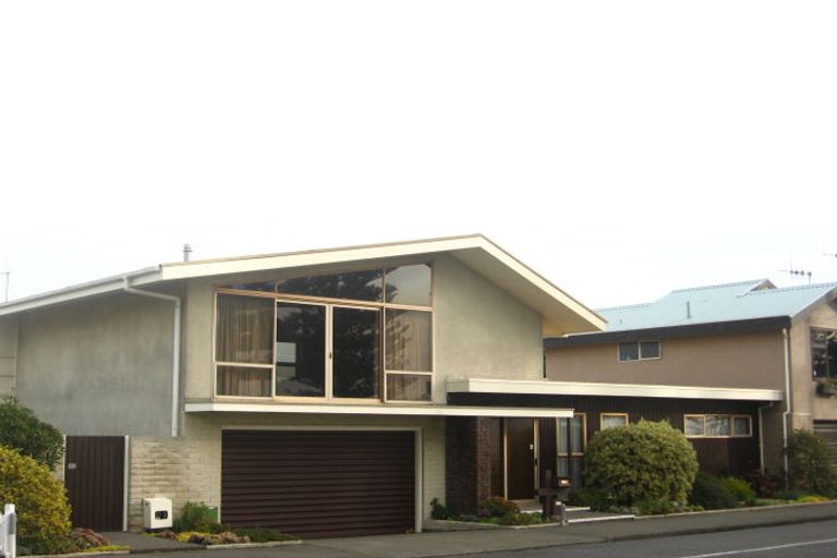 Photo of property in 639 Marine Parade, Napier South, Napier, 4110