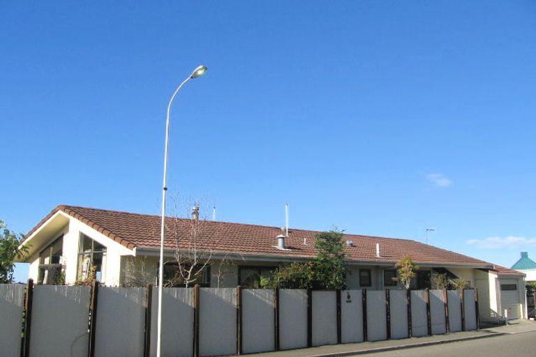 Photo of property in 2 Lighthouse Road, Bluff Hill, Napier, 4110