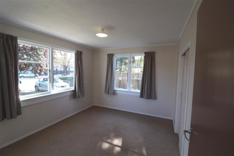 Photo of property in 48 Mcparland Street, Ebdentown, Upper Hutt, 5018